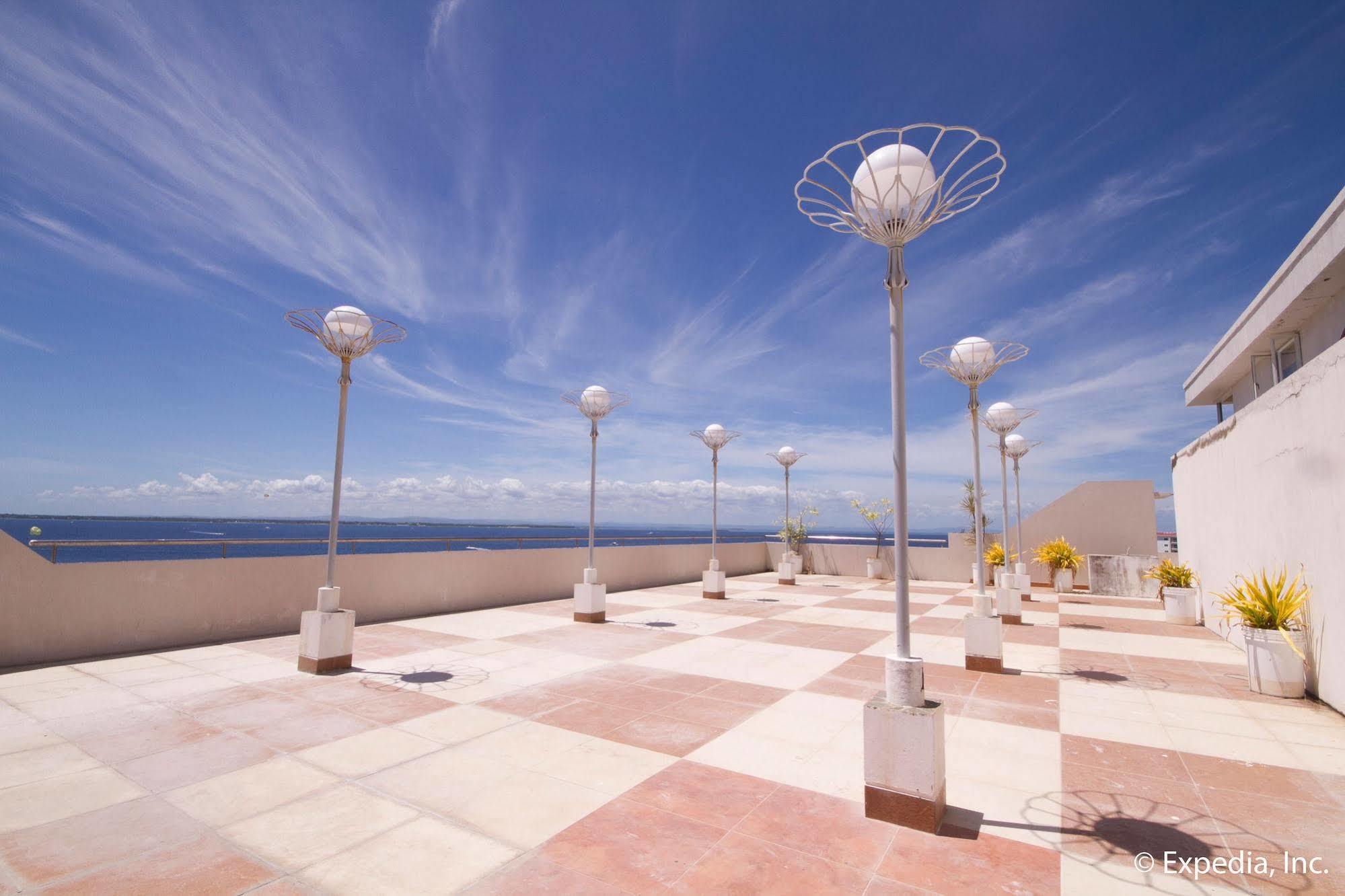 Egi Resort & Hotel Lapu-Lapu City Dış mekan fotoğraf