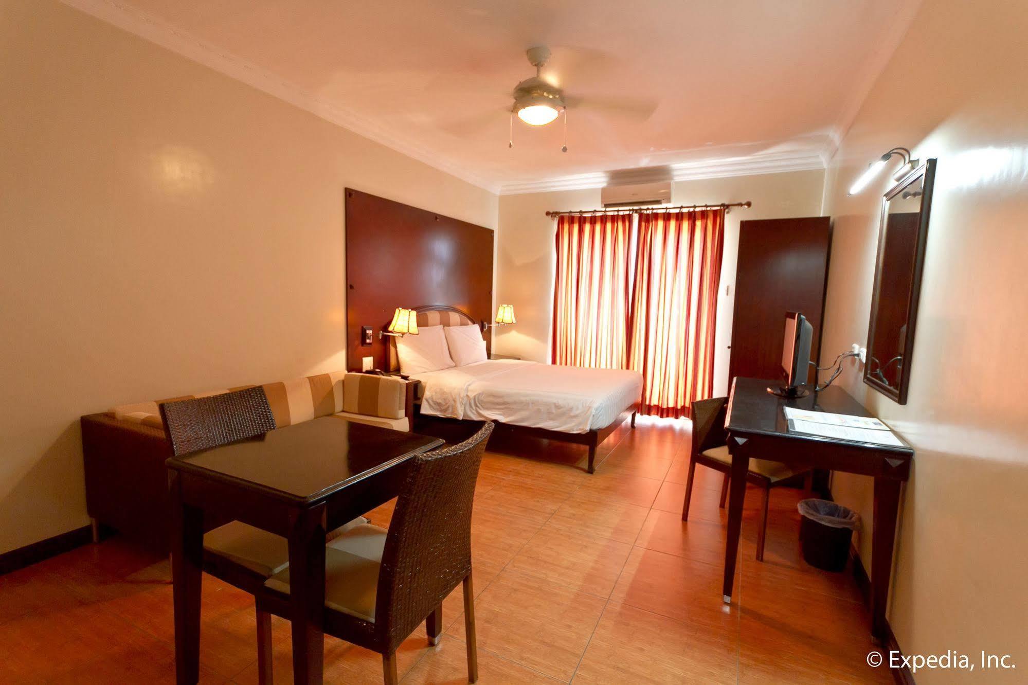 Egi Resort & Hotel Lapu-Lapu City Dış mekan fotoğraf