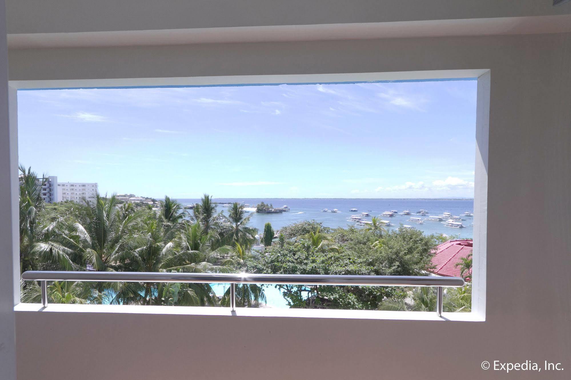 Egi Resort & Hotel Lapu-Lapu City Dış mekan fotoğraf