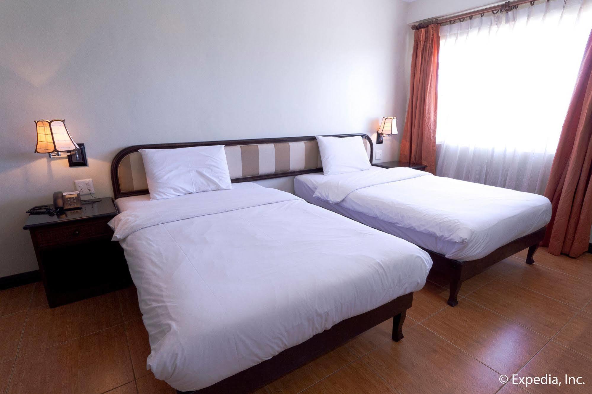 Egi Resort & Hotel Lapu-Lapu City Dış mekan fotoğraf