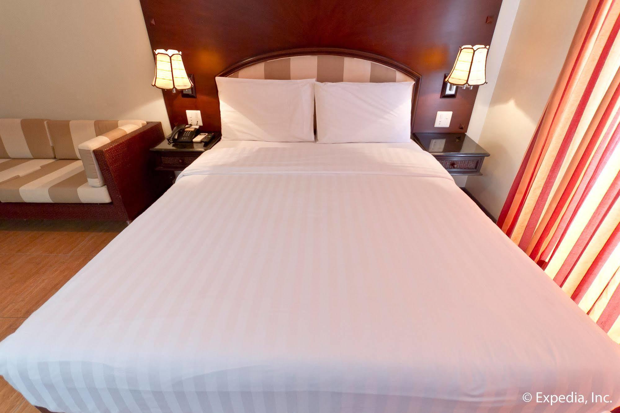 Egi Resort & Hotel Lapu-Lapu City Dış mekan fotoğraf