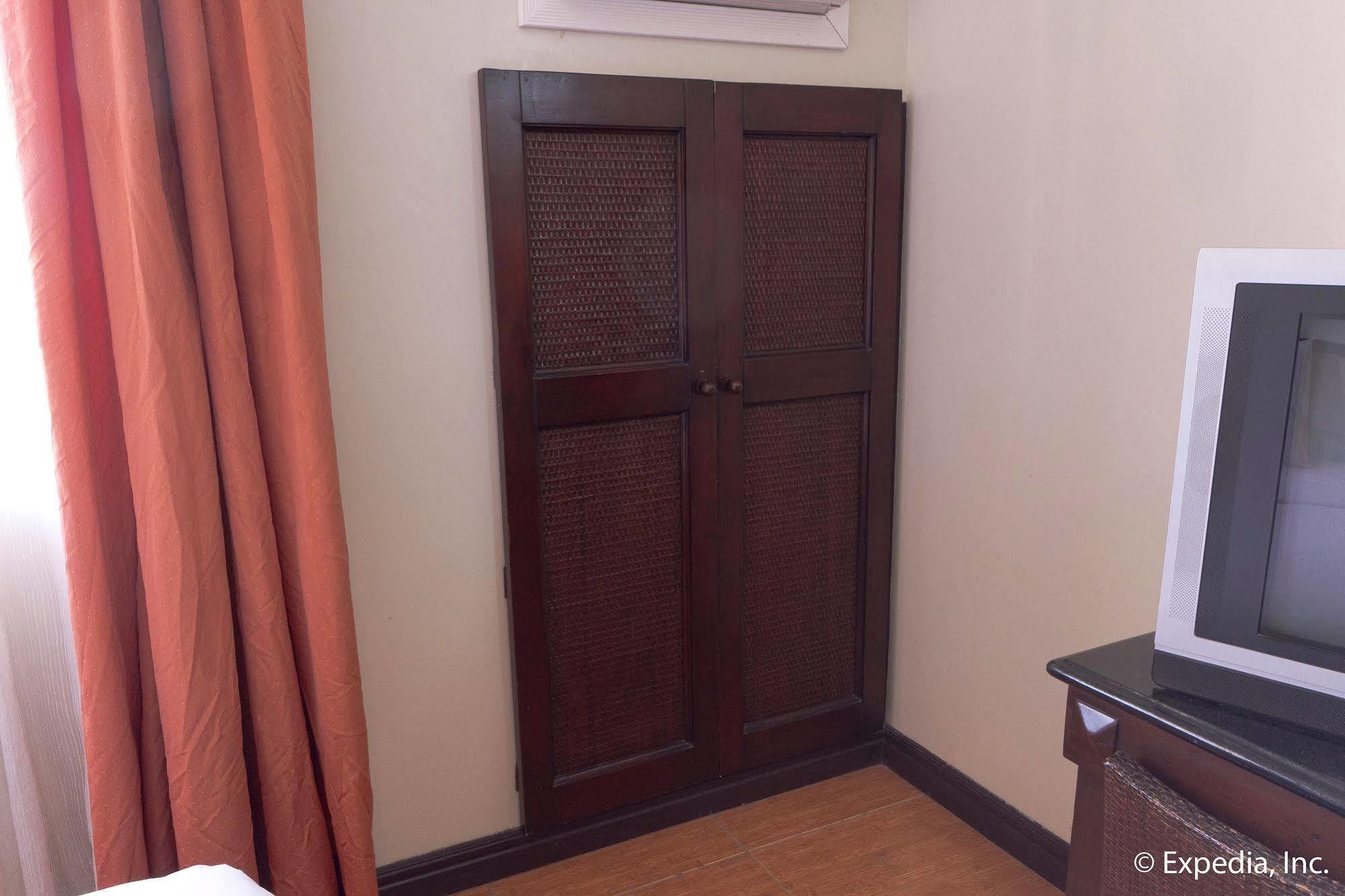 Egi Resort & Hotel Lapu-Lapu City Dış mekan fotoğraf